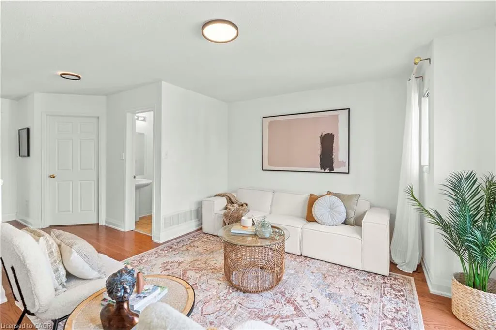 5090 Fairview Street, #20