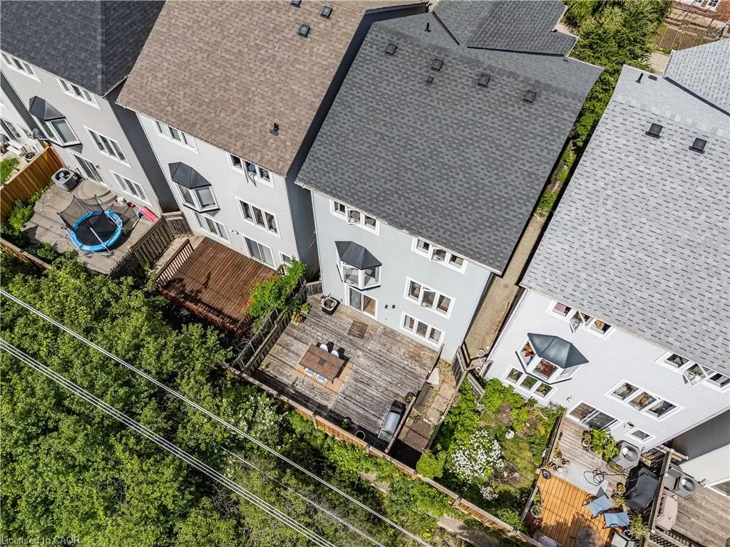 5090 Fairview Street, #20