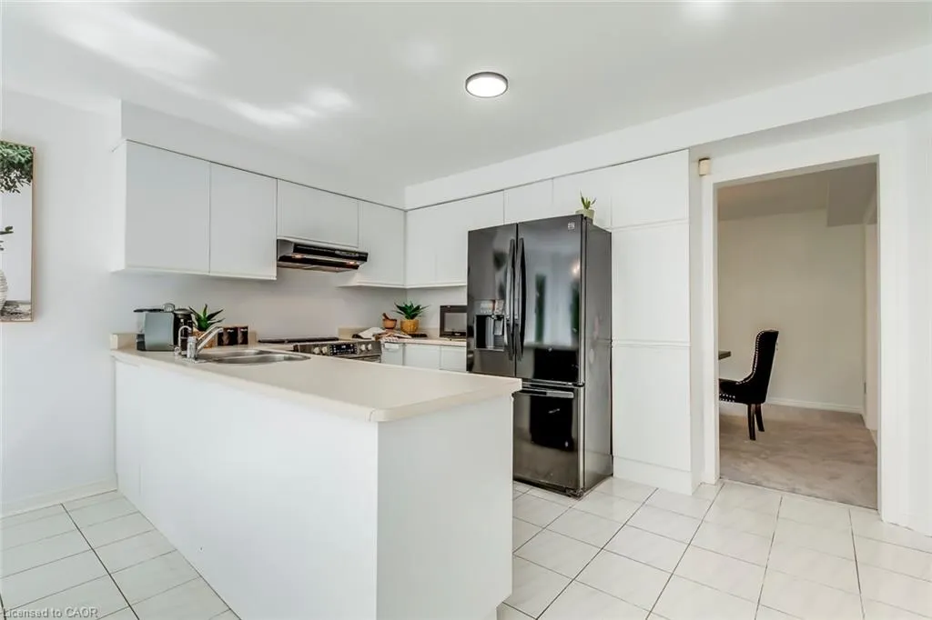 2394 Wynten Way