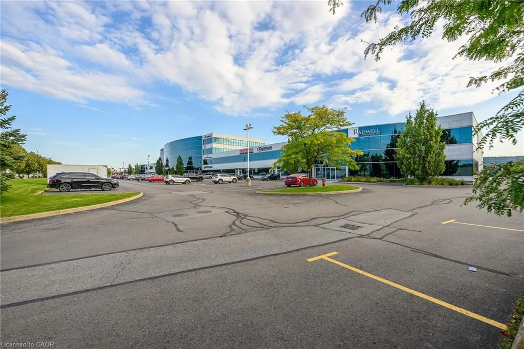 1100 South Service Road, #423