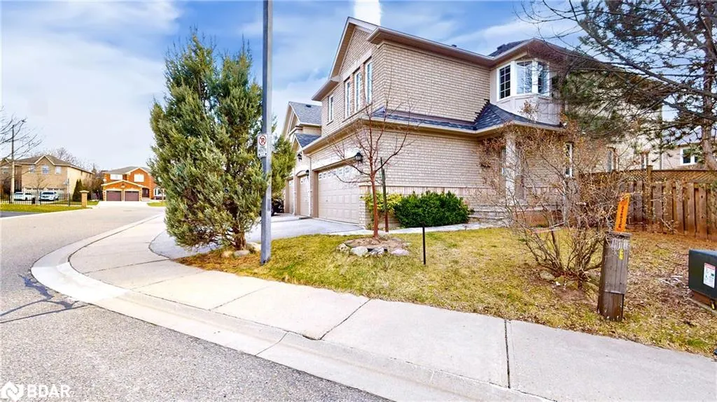 1290 Heritage Way, #42