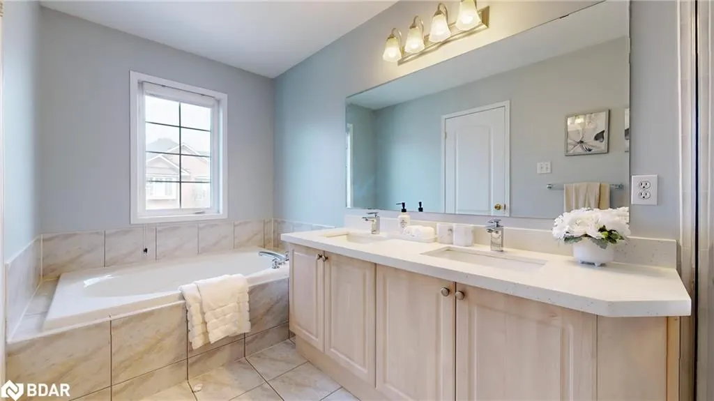 1290 Heritage Way, #42