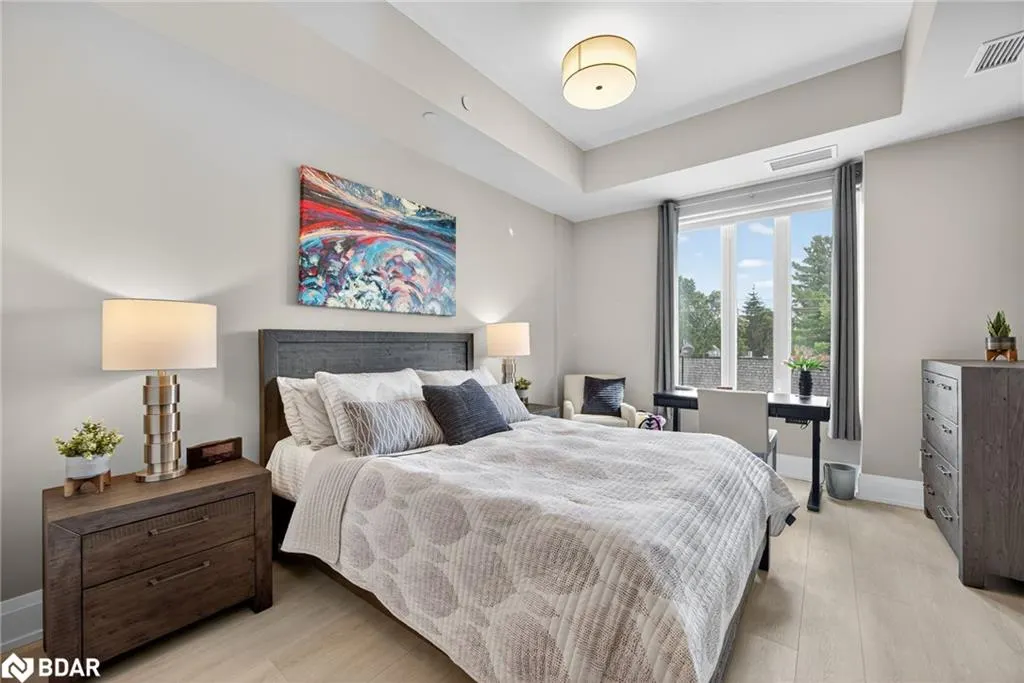 1 Hume Street, #308