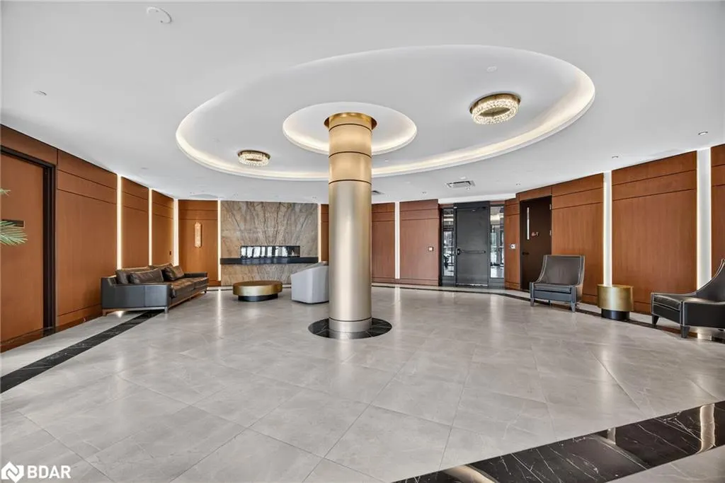 1 Hume Street, #308