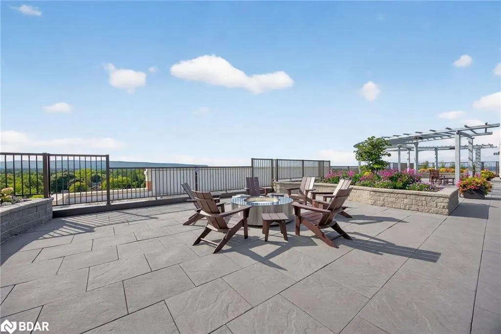 1 Hume Street, #308