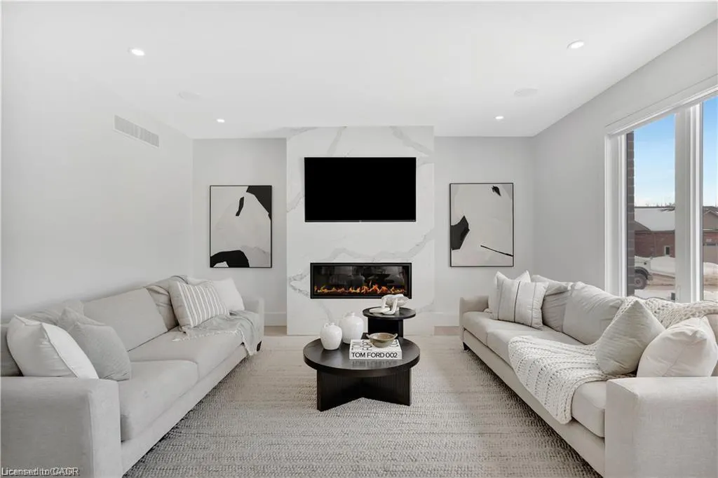 LOT 1 Avery Place