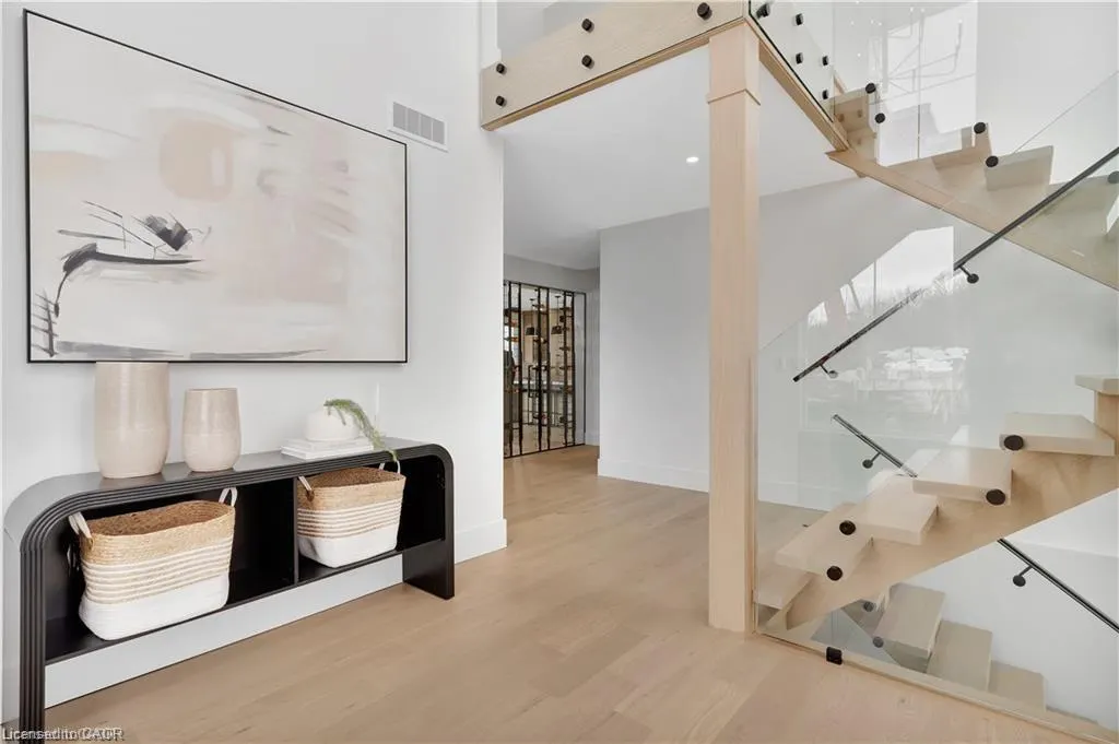 LOT 1 Avery Place