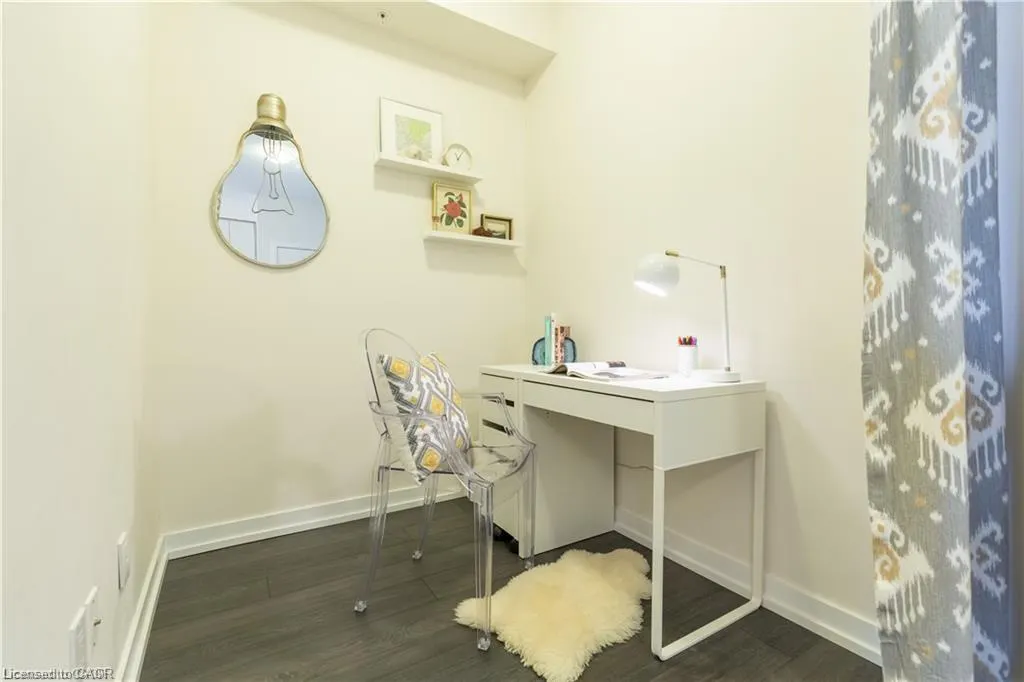 457 Plains Road E, #209