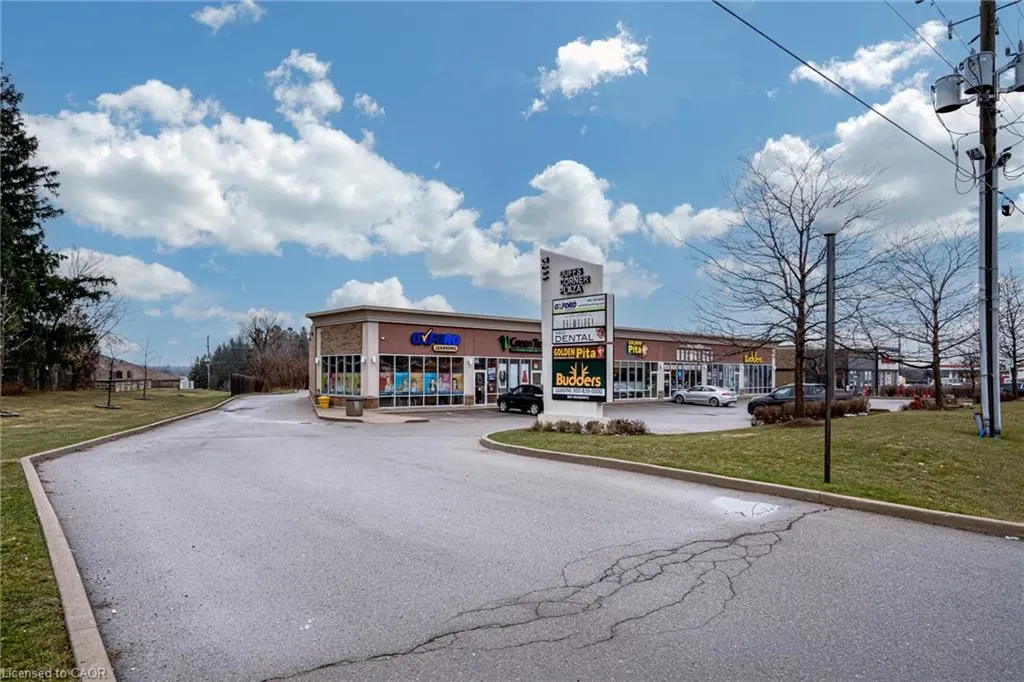 1172 Wilson Street W, #3