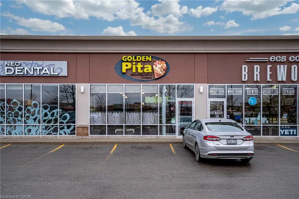 1172 Wilson Street W, #3
