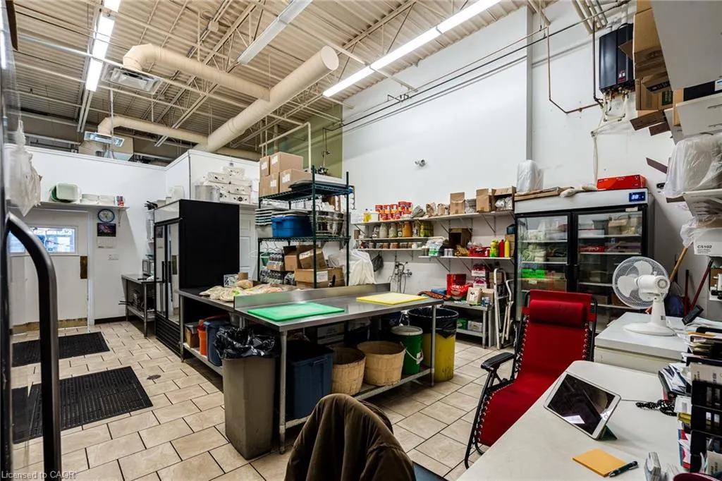 1172 Wilson Street W, #3