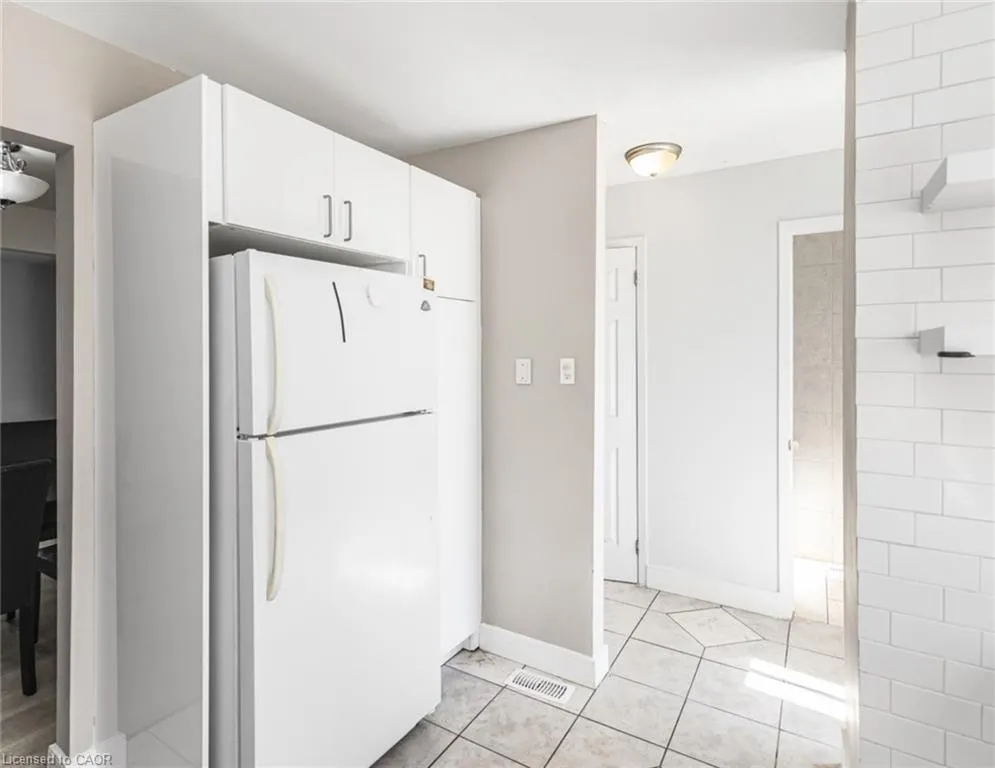 25 Bryna Avenue, #F