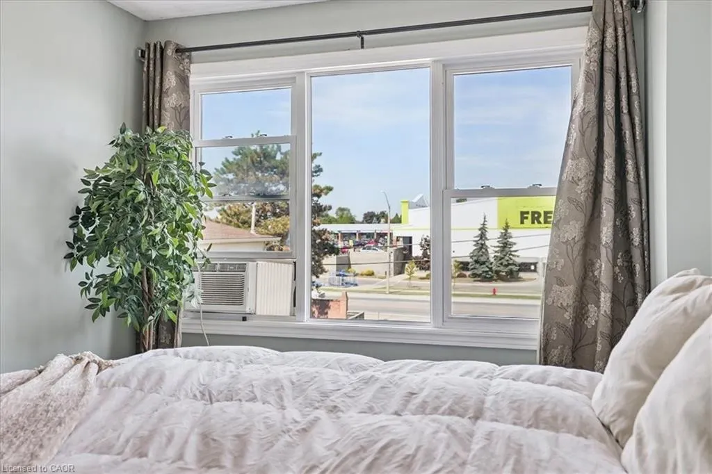 912 Rymal Road E, #7