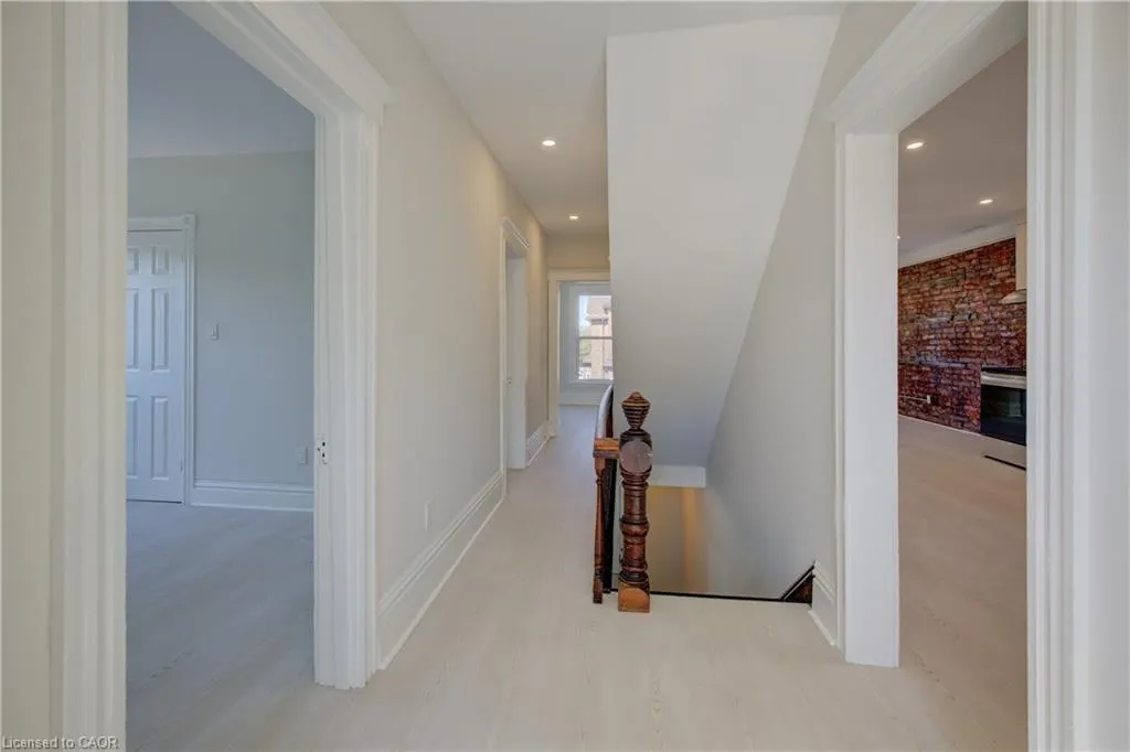 232 Park Street N, #Apt #2