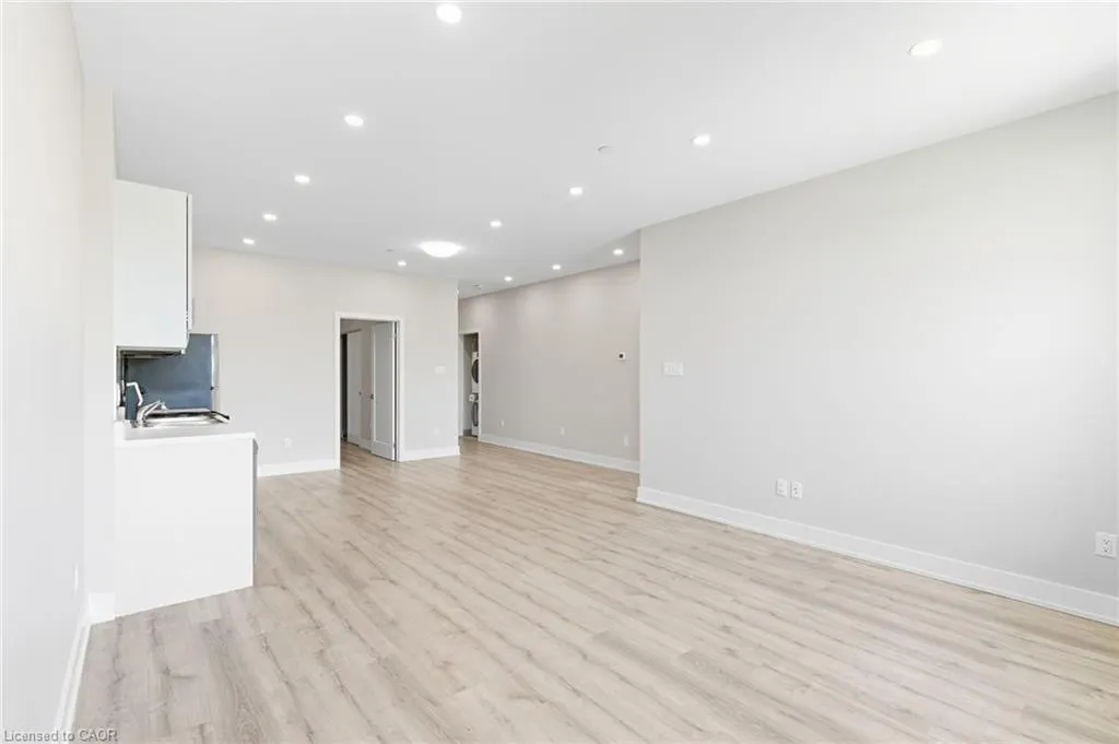 2668 Binbrook Road, #208