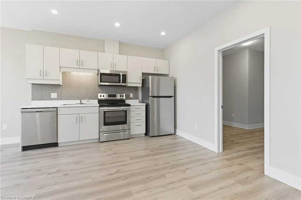 2668 Binbrook Road, #208