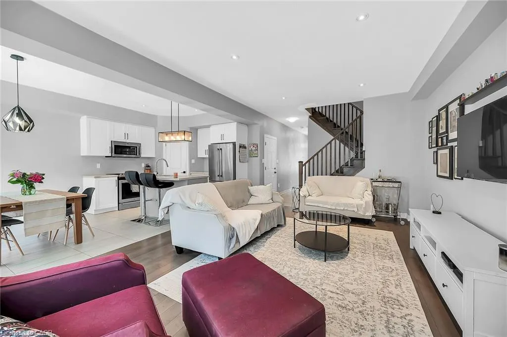 120 Vineberg Drive, #4
