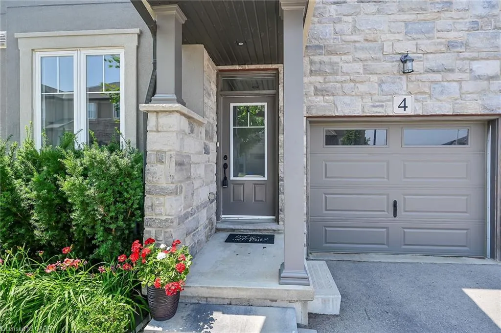 120 Vineberg Drive, #4