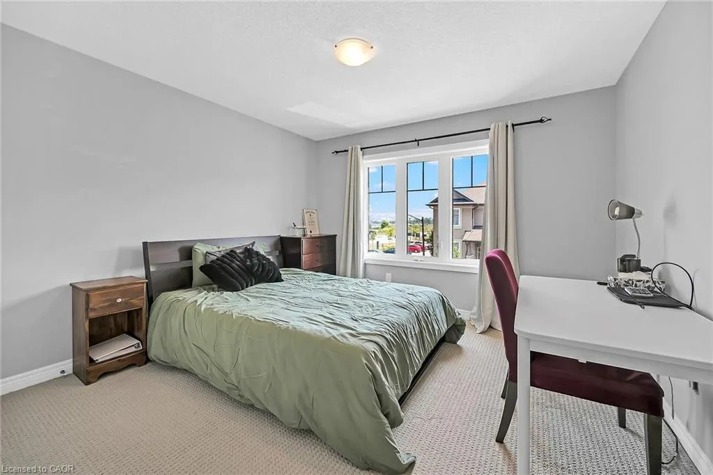 120 Vineberg Drive, #4