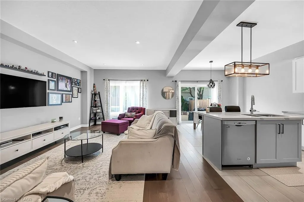 120 Vineberg Drive, #4