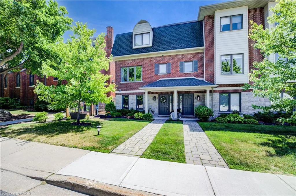 44 Flamboro Street, #7