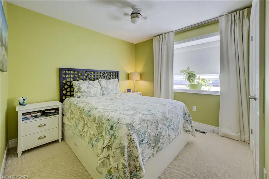 44 Flamboro Street, #7