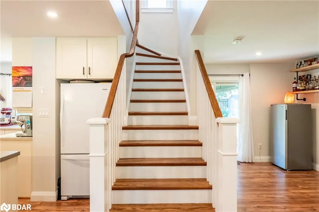 6 Goldie Avenue