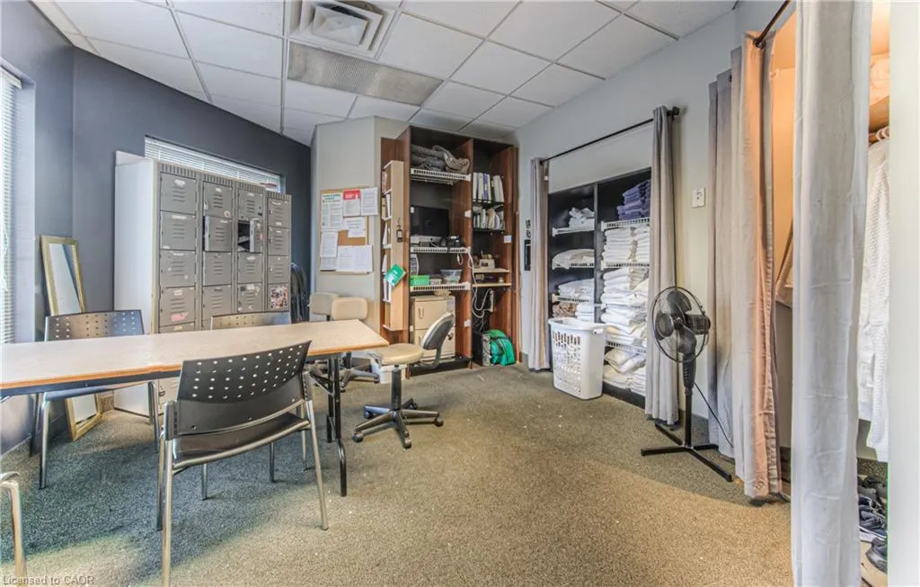 370 University Avenue E, #105