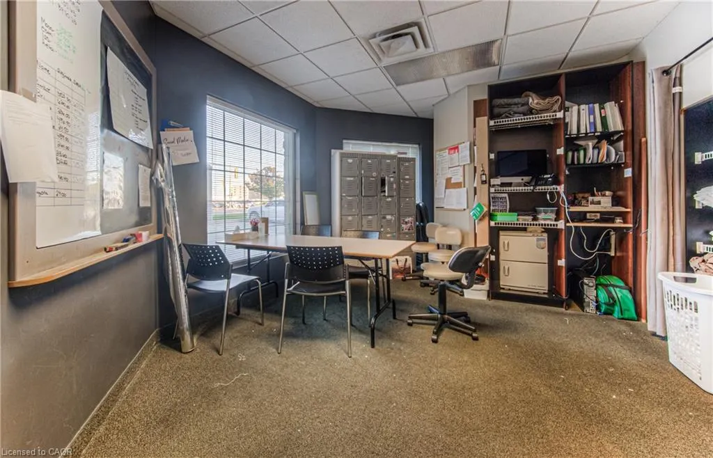 370 University Avenue E, #105