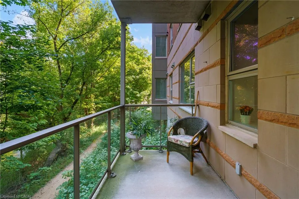 77 Governors Road, #102