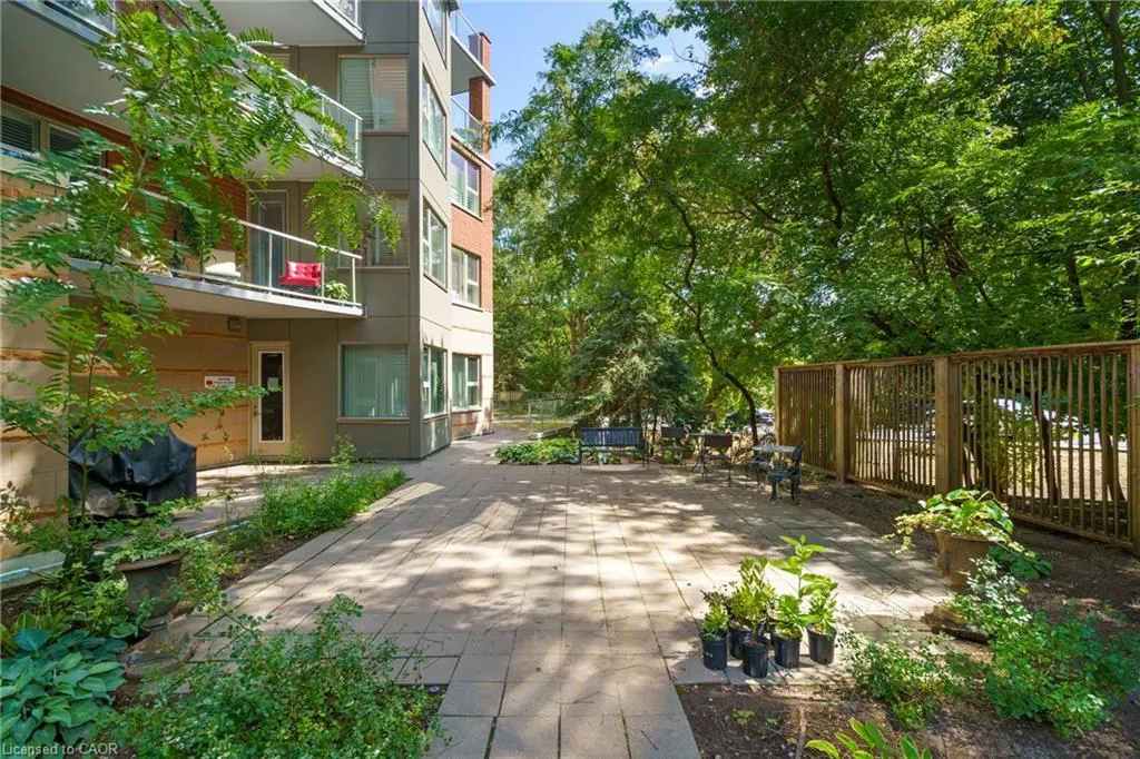 77 Governors Road, #102