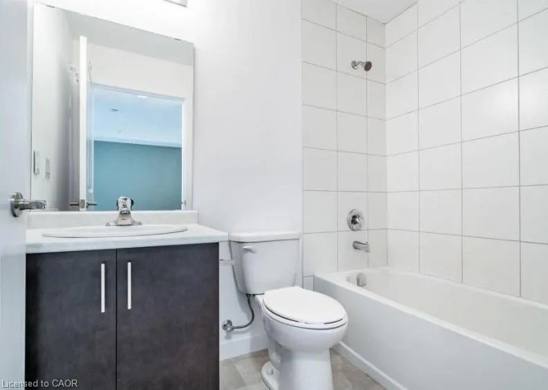 81 Robinson Street, #503