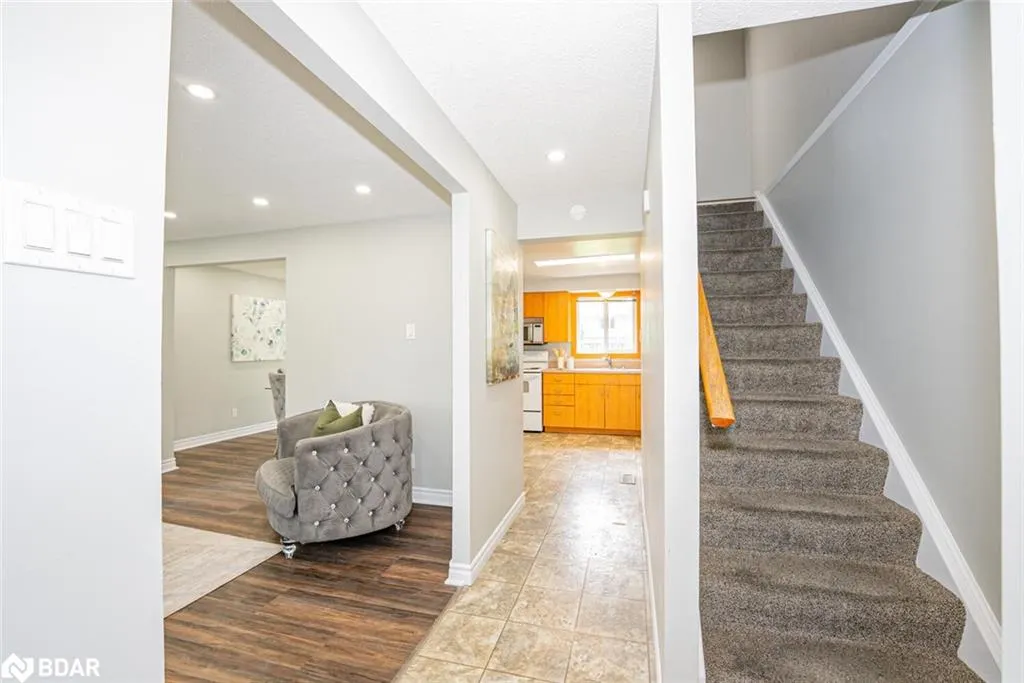 88 Harcourt Crescent