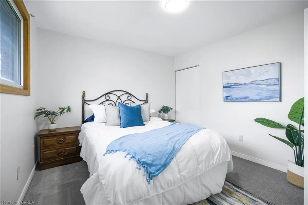 161 Berkindale Drive, #5