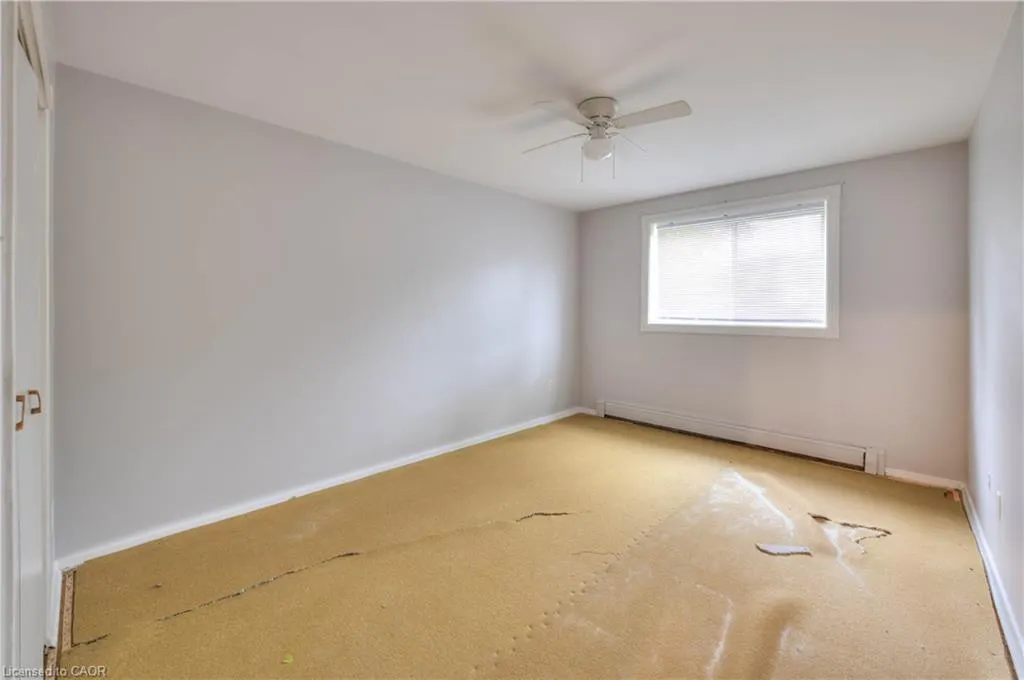 371 Dale Crescent, #14
