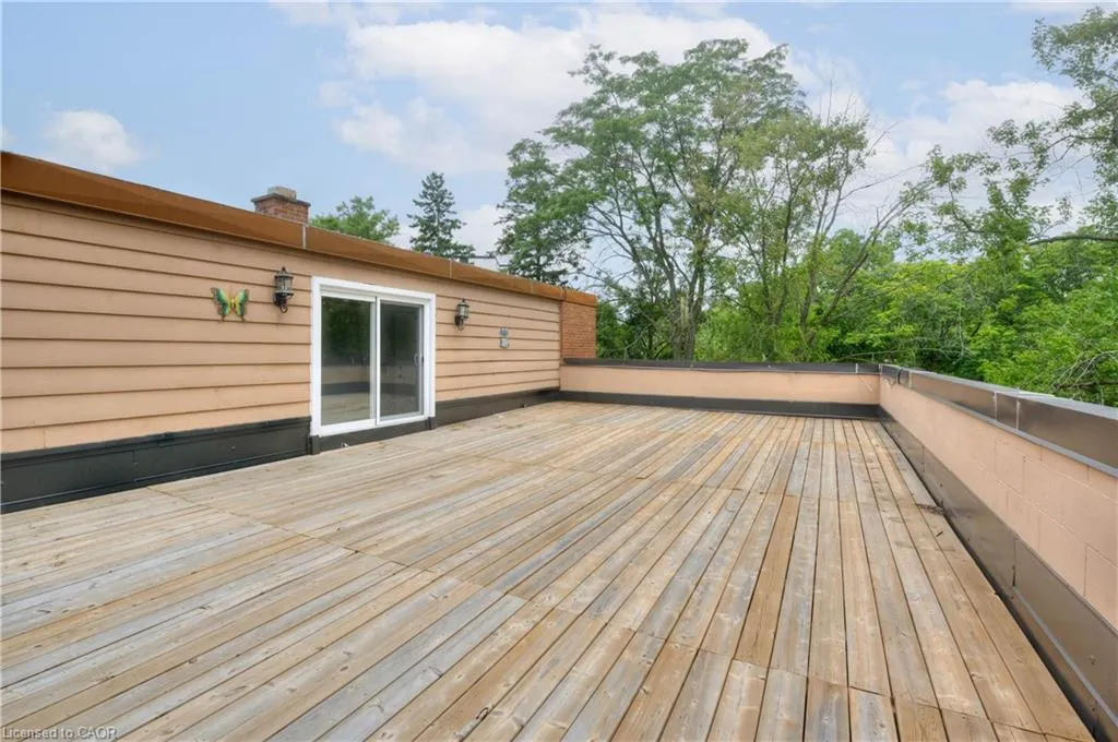 371 Dale Crescent, #14