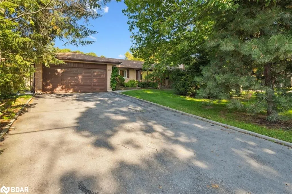 1095 Linbrook Road