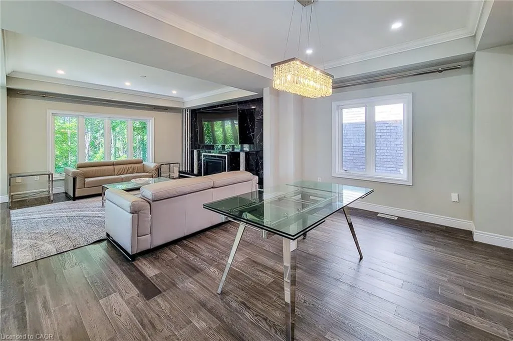 1261 Mohawk Road W, #5