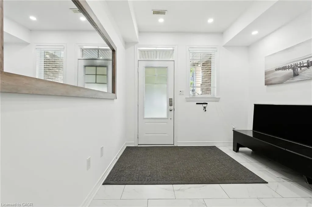 337 Beach Boulevard, #34