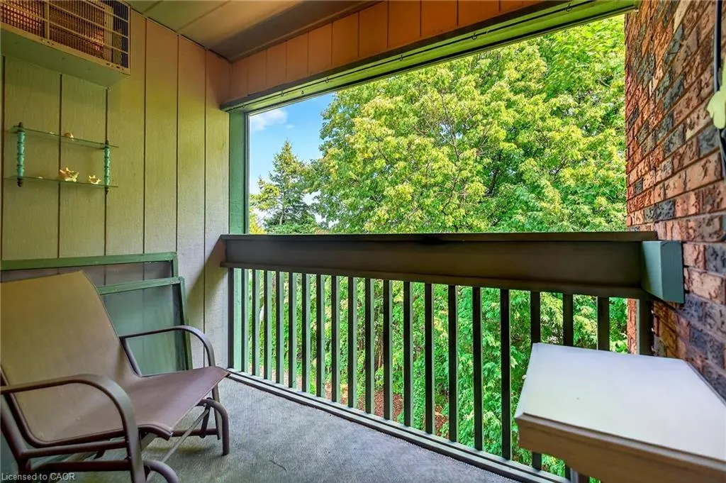 1552 Kerns Road, #4