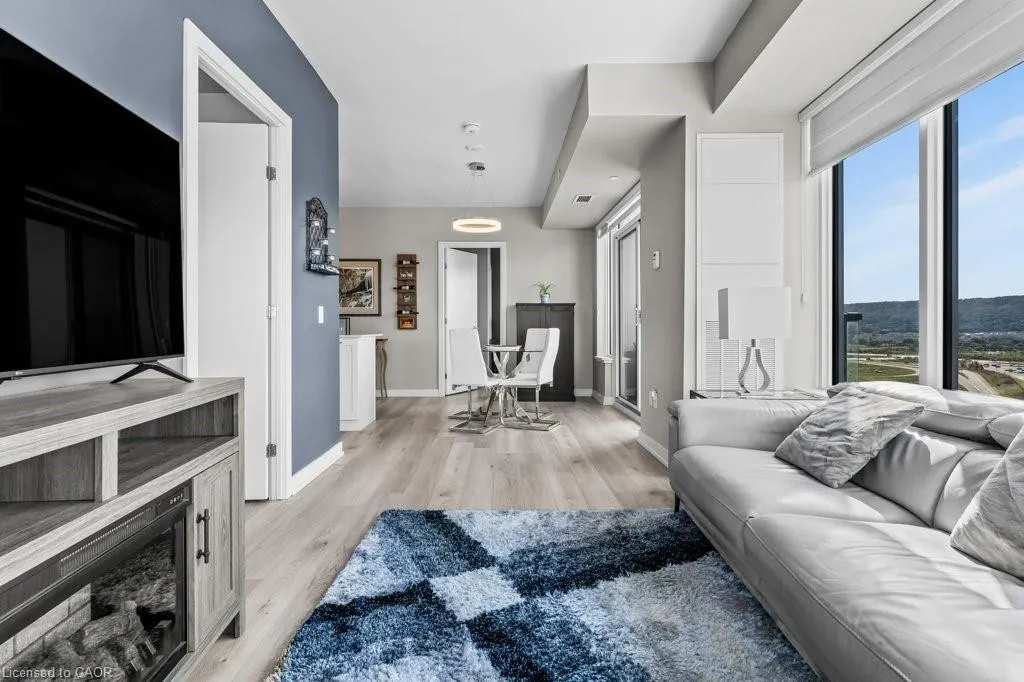 385 Winston Road, #1402
