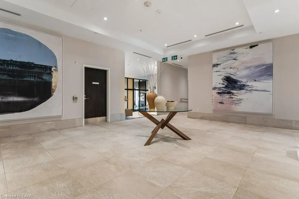 385 Winston Road, #1402