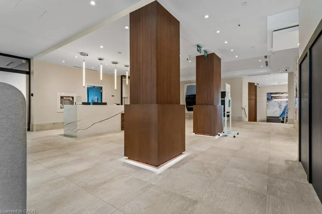 385 Winston Road, #1402