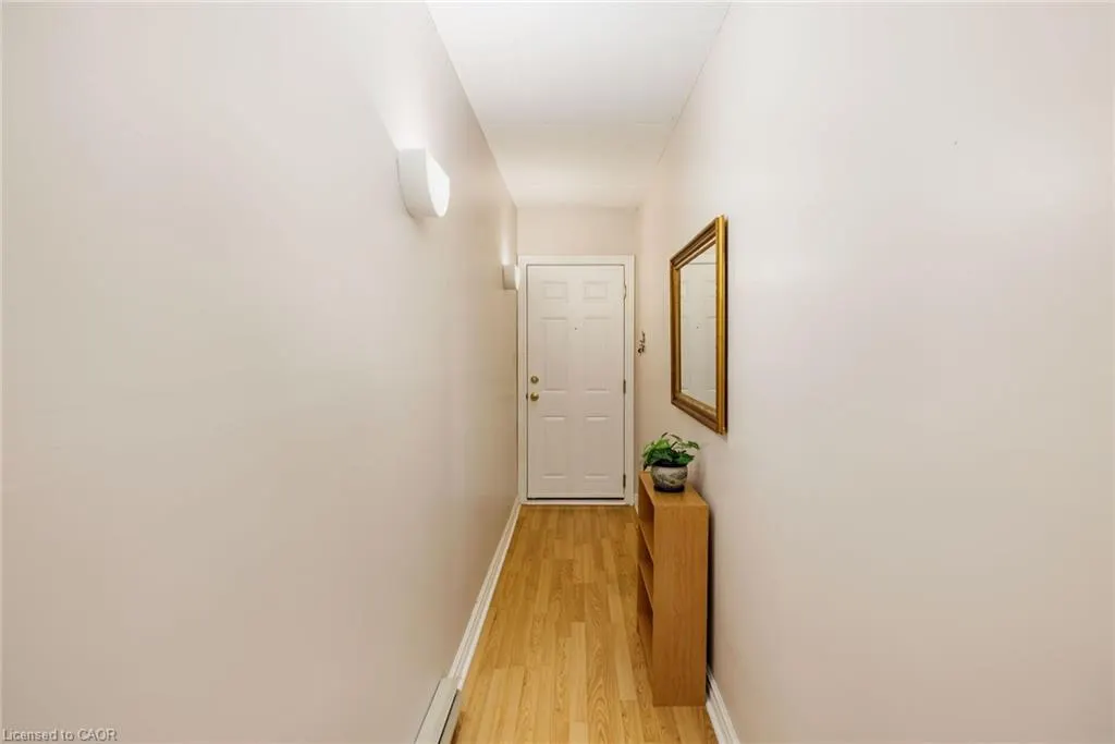 2040 Cleaver Avenue, #211