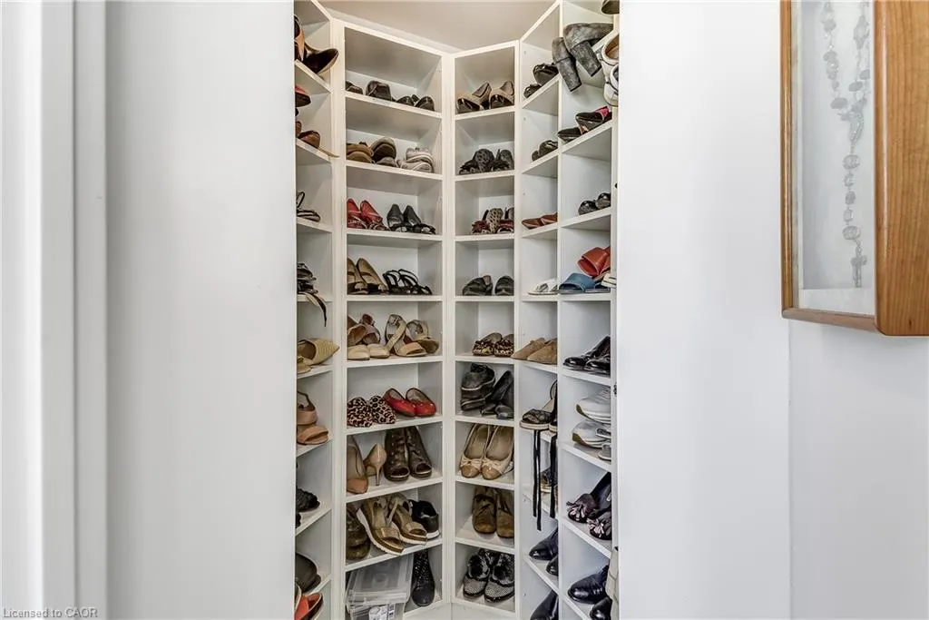 1237 North Shore Boulevard E, #906