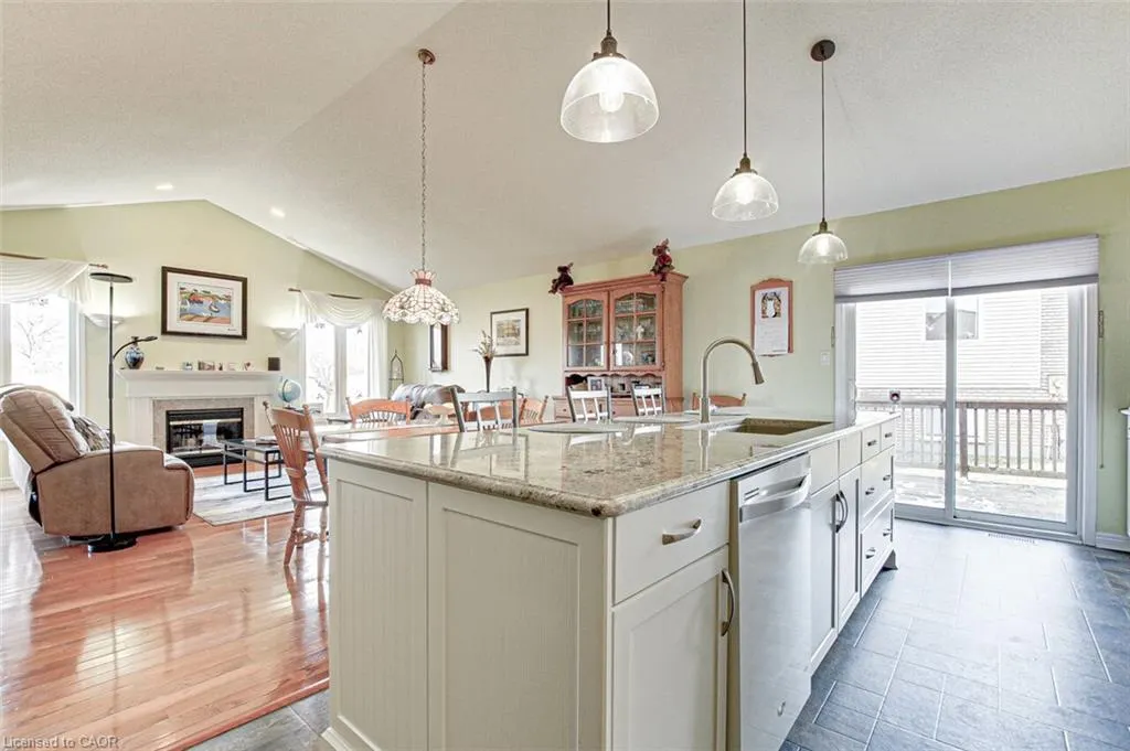 87 Donker Drive, #24