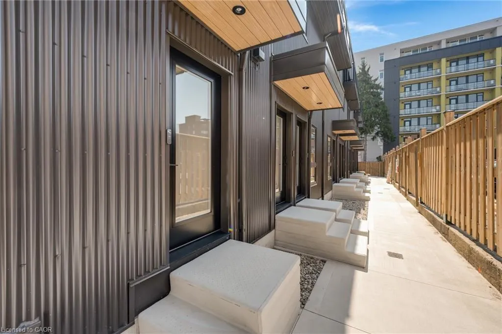 15 Cedar Street, #2
