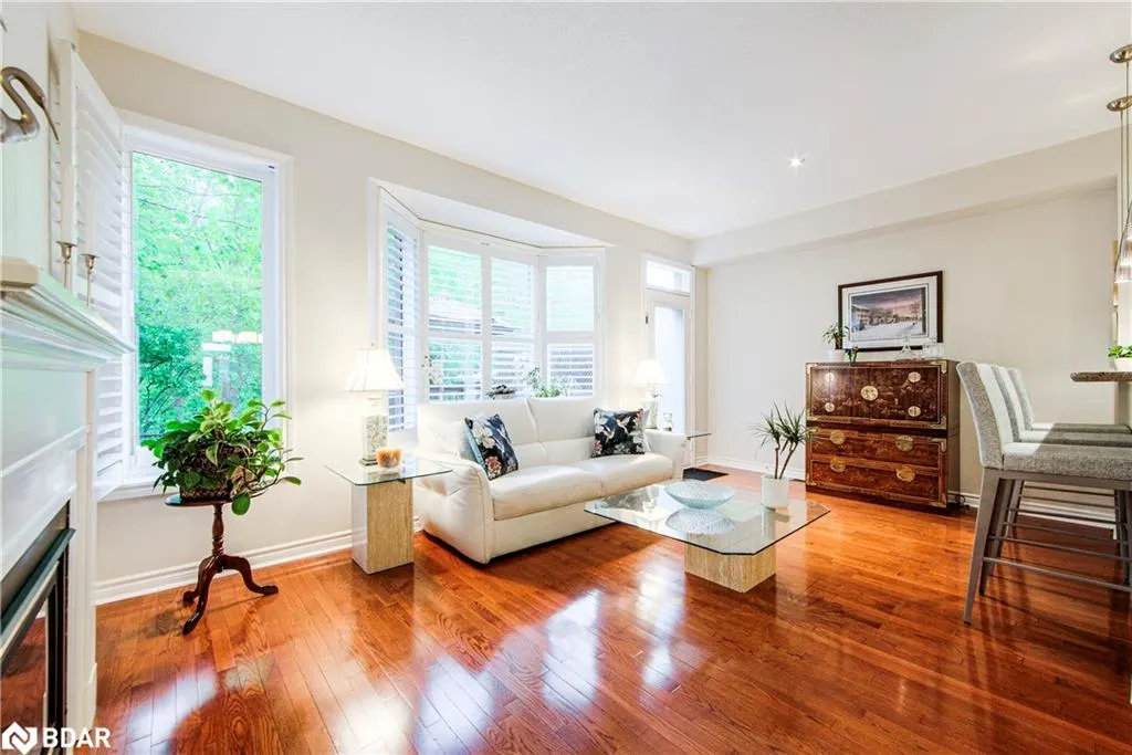 300 Ravineview Way, #21