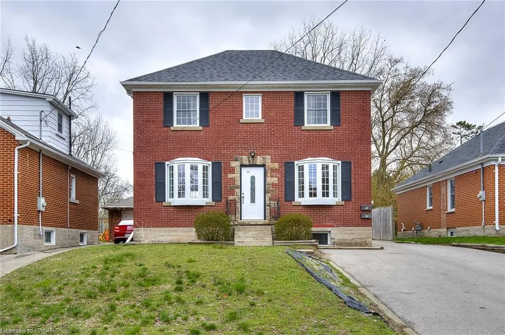 40 Brunswick Avenue, #B