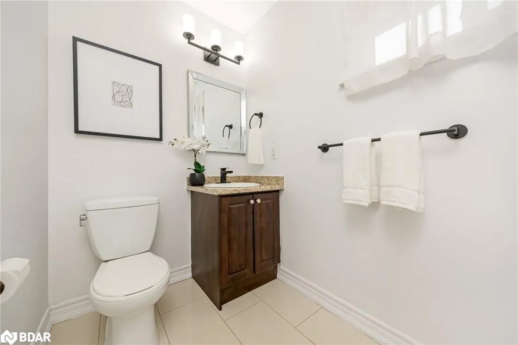 318 Laurier Avenue, #20